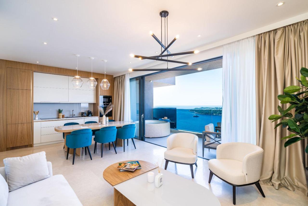 Apartment Luxury 2 Bd Ika Marie - Old Town With Jacuzzi And Parking